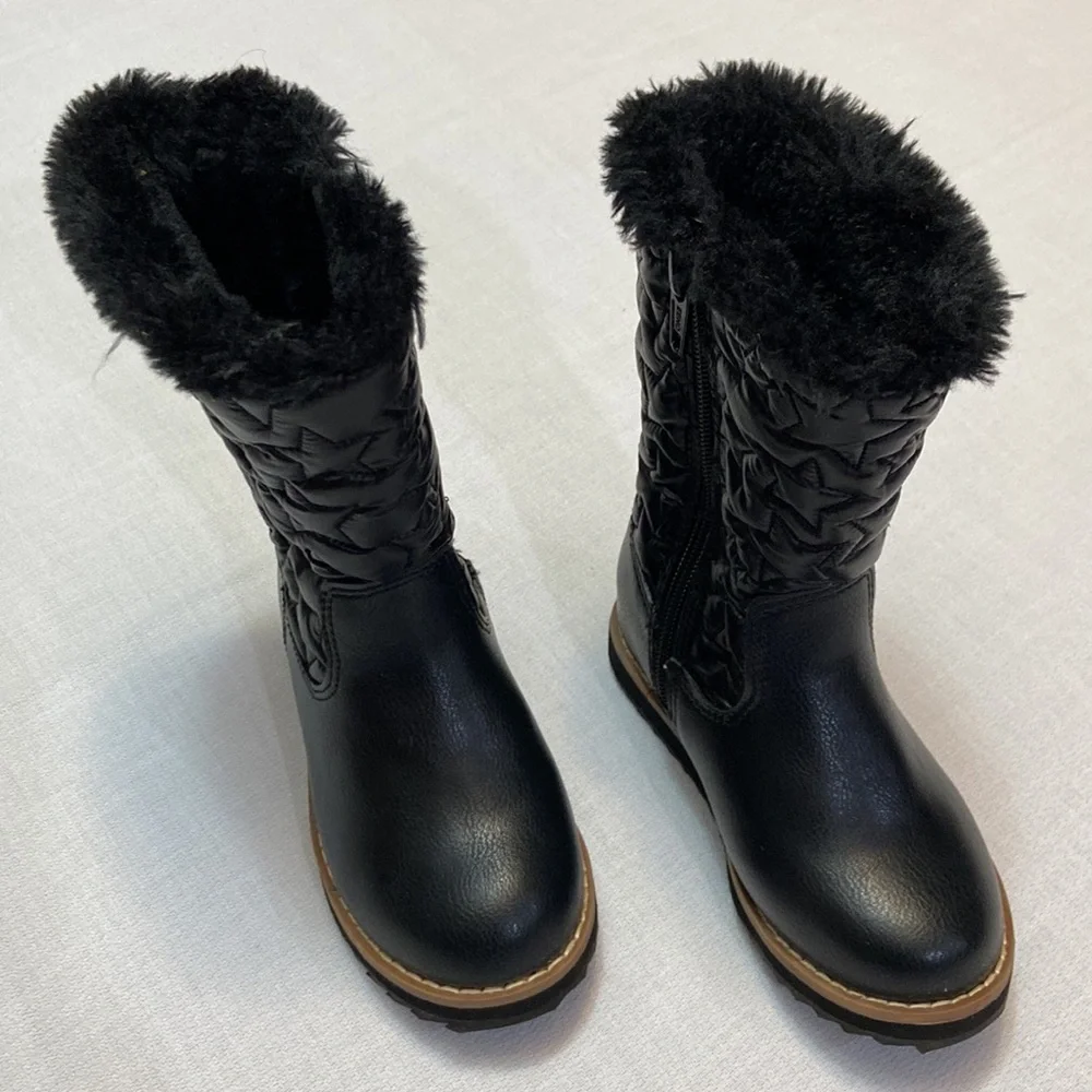 Black Fur Lined Zippered Side Girls Boots Featuring Puffy Stars- Size 7.5